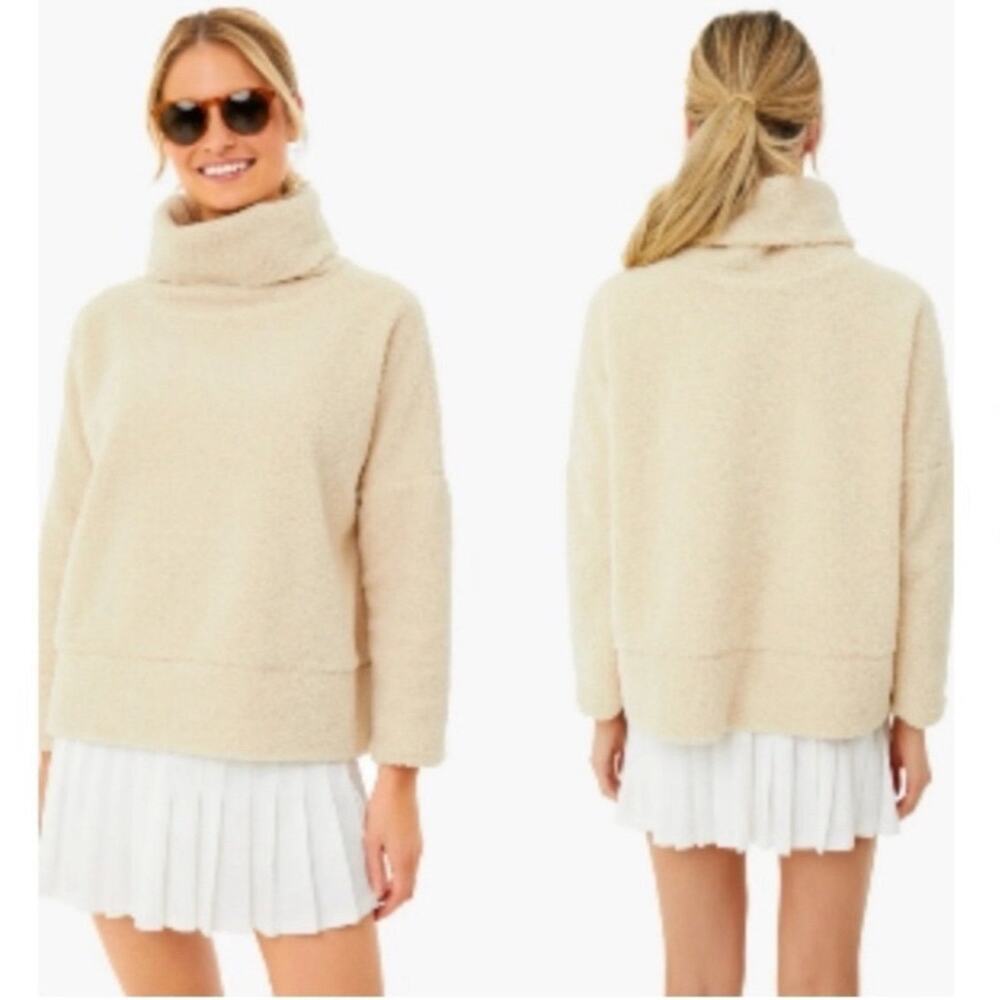 Tuckernuck Teddy Fleece Rollins Funnel Neck Pullover in Cream.